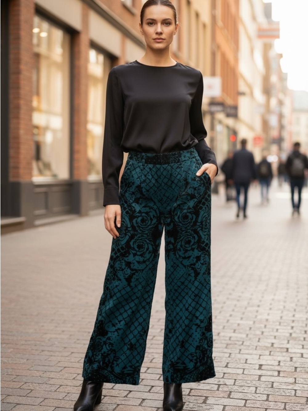 H&M Black and Teal Wide Leg Pants